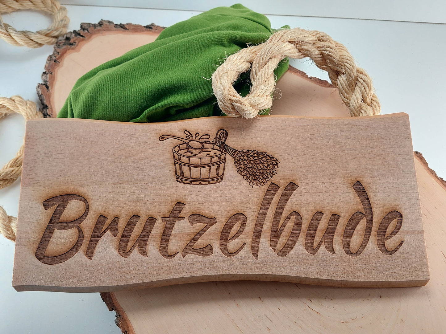 BrutzelBude Schild Buche Massiv 38 x 17 cm Kelo Gravur Schild Holz geölt